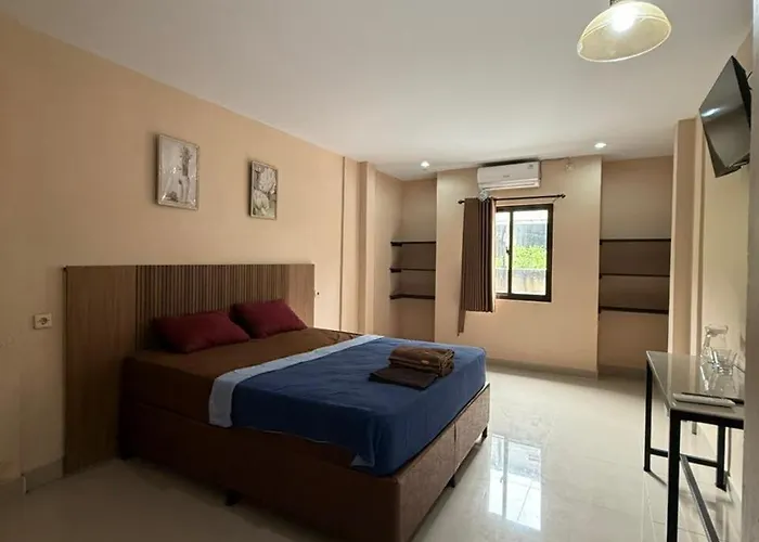 Hotel Okie House Poppies2 3 Min From Kutabeach Legian (Bali)