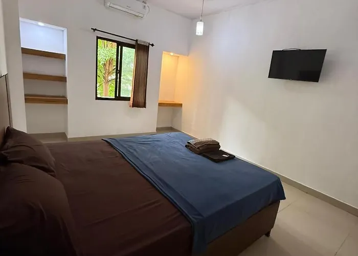 Hotel Okie House Poppies2 3 Min From Kutabeach *